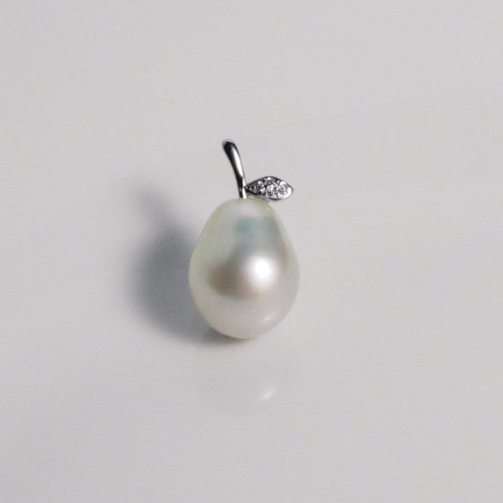 Front view of Pear Blossom pendant featuring a white South Sea drop pearl and silver leaf bail