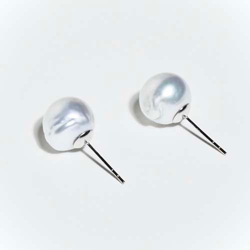 google-ads-Baroque White Pearl Stud Earrings