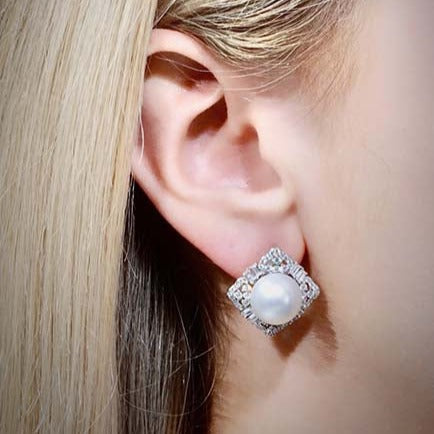 google-ads-South Sea White Pearl Square Stud-Elegant Girl in Pearl