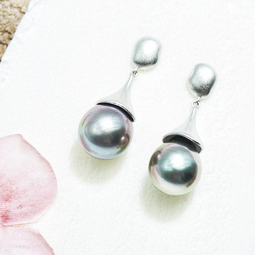 googleads_tahitianpearlearrings_dropshapepearl