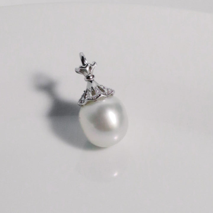 Elegant white pearl necklace styled as a refined gift for her from GRACE SELECTED, Adelaide